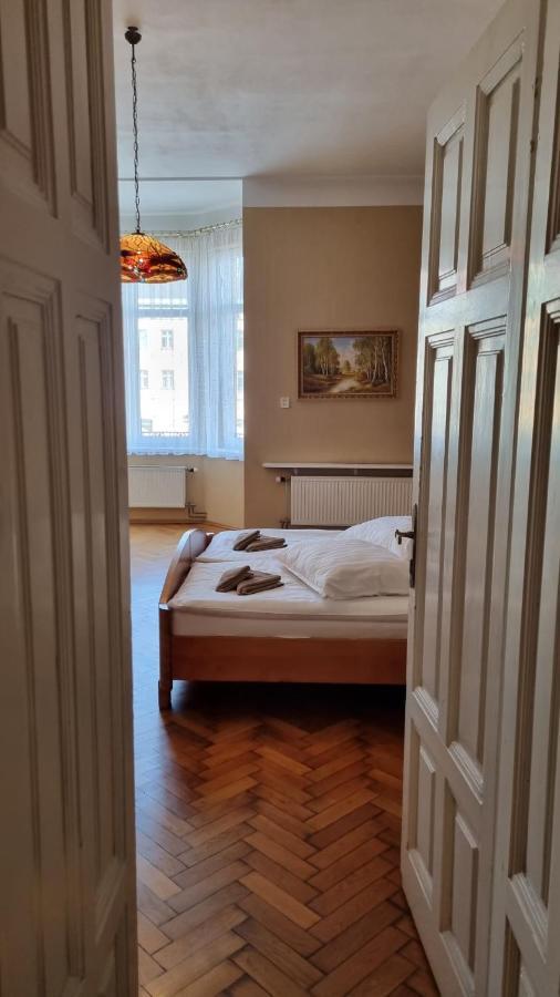 Апартаменти Apartament Rynek 7/1 Цешин Екстер'єр фото