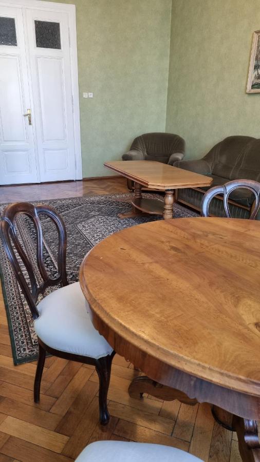Апартаменти Apartament Rynek 7/1 Цешин Екстер'єр фото
